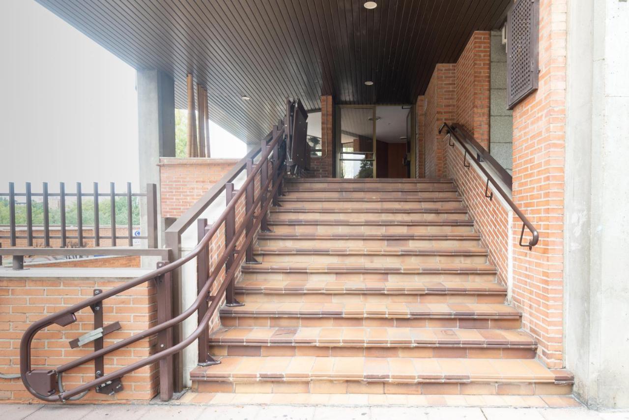 Pucela Apartmets Valladolid Zewnętrze zdjęcie